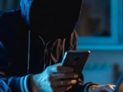 Шахраї видурили у двох українок 43 тисячі гривень