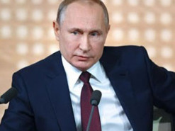 Путин выделил более 7 млн долларов на мониторинг критики властей в СМИ и соцсетях