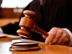 Белоруса осудили на 1,5 года колонии за анекдот про Лукашенко