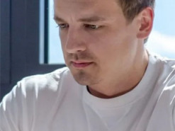 Стало відомо, хто став новим власником авто Фредді Мерк’юрі, яке раніше належало Андрію Данилку