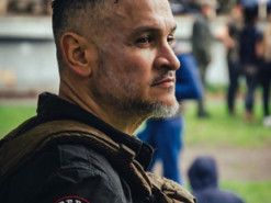 Ектор Хіменес-Браво зібрався їхати на передову та пояснив чому