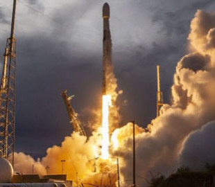 И еще 60 спутников Starlink: в SpaceX анонсировали новый запуск Falcon 9