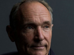 За NFT «исходного кода» WWW уже дают 2,8 млн долларов