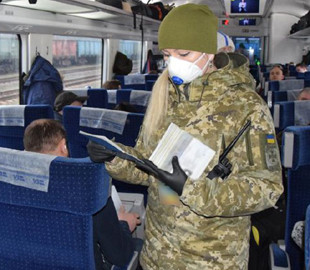 Програміст намагався виїхати з України за підробленим посвідченням працівника «Укрзалізниці»