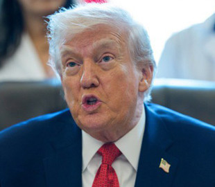 Трамп прокоментував расистське відео з Обамами