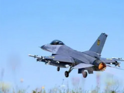 Українські винищувачі F-16 використовують зброю з лазерним наведенням: які переваги це дає