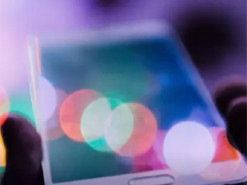 Новий iPhone від Apple перевершує попередню модель за продажами на 14% у США та Китаї