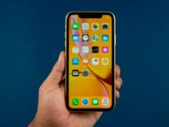 Интерес к iPhone в Китае снизился на 50%