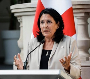 Президентка Грузії прокоментувала відмову Євросоюзу виділити оборонну допомогу