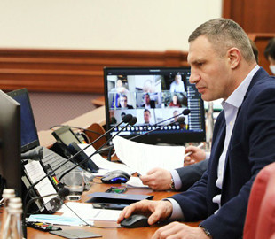 Віталій Кличко відкрив онлайн-сесію Київради і розповів, чому під час локдауну зібралися депутати