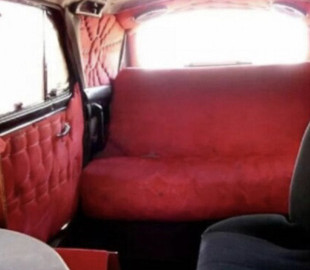 У мережі показали, як із Запорожця зробили розкішний лімузин