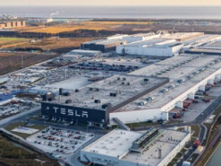 Tesla построит ещё один завод в Шанхае рядом с действующим