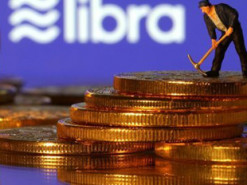 Проект по криптовалюте Facebook покинул глава продукта