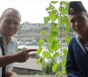 Від батька загиблого на крейсері Москва матроса втекла дружина, прихопивши компенсацію за сина