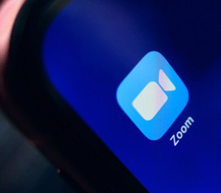 Влада Індонезії заборонила проводити наради на платформі Zoom