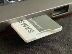 Пам’яті забагато не буває: вийшла перша у світі microSD-карта об’ємом 2 Тб