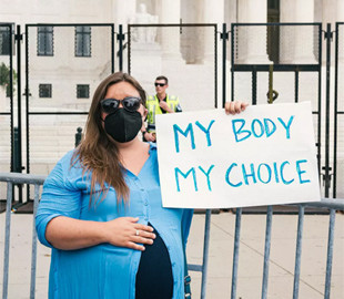 Хакеры объявили войну американским штатам, выступающим против абортов