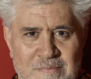 Instagram вибачилися за видалення постерів до нового фільму Педро Альмодовара