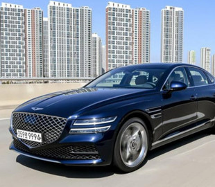 Как у Tesla: электрический седан Genesis обзавелся новой технологией