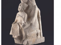 Інтимний контакт із фараоном. Дослідники розкрили приховане значення давньоєгипетської статуї