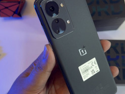 OnePlus Nord 2T показали на живых фото до анонса