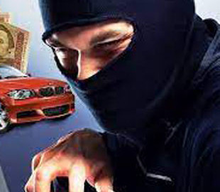 Чоловік переказав шахраям 175 тисяч гривень за неіснуюче авто 