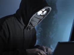 Учасникам злочинного угруповання, які через соцмережу незаконно збували стероїди, оголошено про підозру