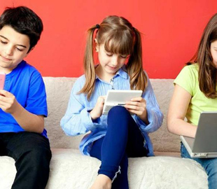 Найдено доказательство, что гаджеты изменяют структуру мозга у детей