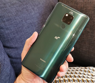 Первый 5G-смартфон Huawei получил EMUI 10.1