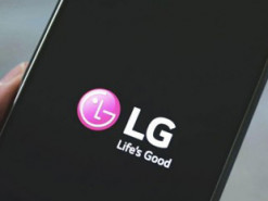 Растягиваемый смартфон LG показали на рендерах