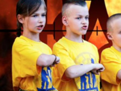 Будут есть русских снегирей: украинцев повеселил фейк про выращивание нацистов под Киевом