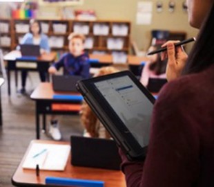 Microsoft предложит учебным заведениям дешевые ноутбуки