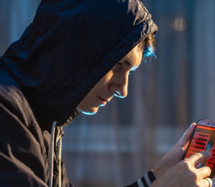 Портал и приложение "Дія" подверглись DDoS-атаке, но ее удалось отбить, - Федоров