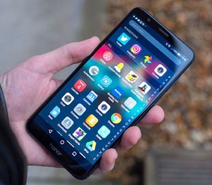 Доступные смартфоны вытесняют флагманы с рынка