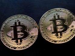 Две группы хакеров похитили криптовалют на $1 млрд