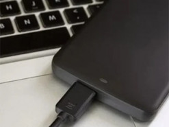 Як швидко та ефективно зарядити ноутбук при частих відключеннях світла