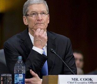 Apple обяжут помочь в расследовании связей Трампа и российских спецслужб