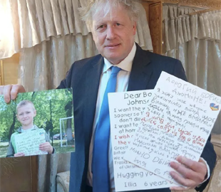 Борис Джонсон прочитав лист 6-річного Іллі з Маріуполя, який написаний українською мовою