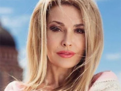 Ольга Сумська показала селфі з Ніною Матвієнко