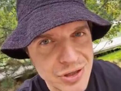 Анатолій Анатоліч став жертвою пограбування у Франції