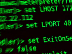 Австралія заявила про появу шкідливих сайтів після IT-збою