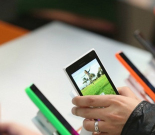 Услугой переноса номера уже воспользовались более 100 тысяч абонентов