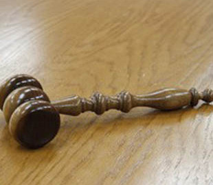 Киевский суд подтвердил арест подозреваемого в мошенничестве с акциями Tesla