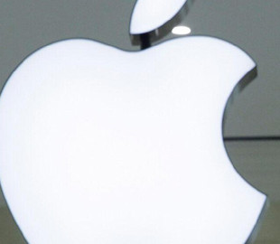 Співробітник обдурив Apple на $17 млн