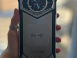 Маловідомий Android-смартфон має "величезну" батарею: працює 20 днів на одному заряді