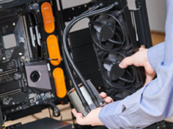 Хакеры научились взламывать даже защищенные компьютеры, подключаясь к их вентилятору