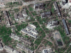 "Роскосмос" хочет запустить тысячи спутников для слежки за войной в Украине