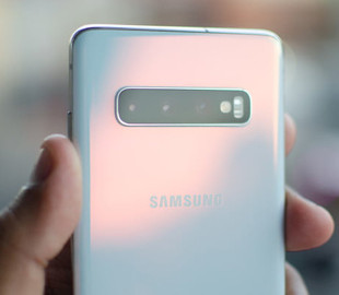 Смартфоны Samsung Galaxy S10 получили существенно улучшенный ночной режим фото