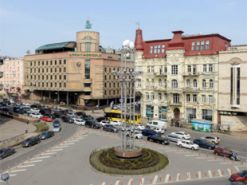 Штучний інтелект показав, як виглядатиме пам’ятник Павлу Скоропадському у центрі столиці