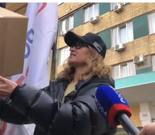 Єфросініна жорстко пройшлася по Бузовій, яка влаштувала піар у Донецьку